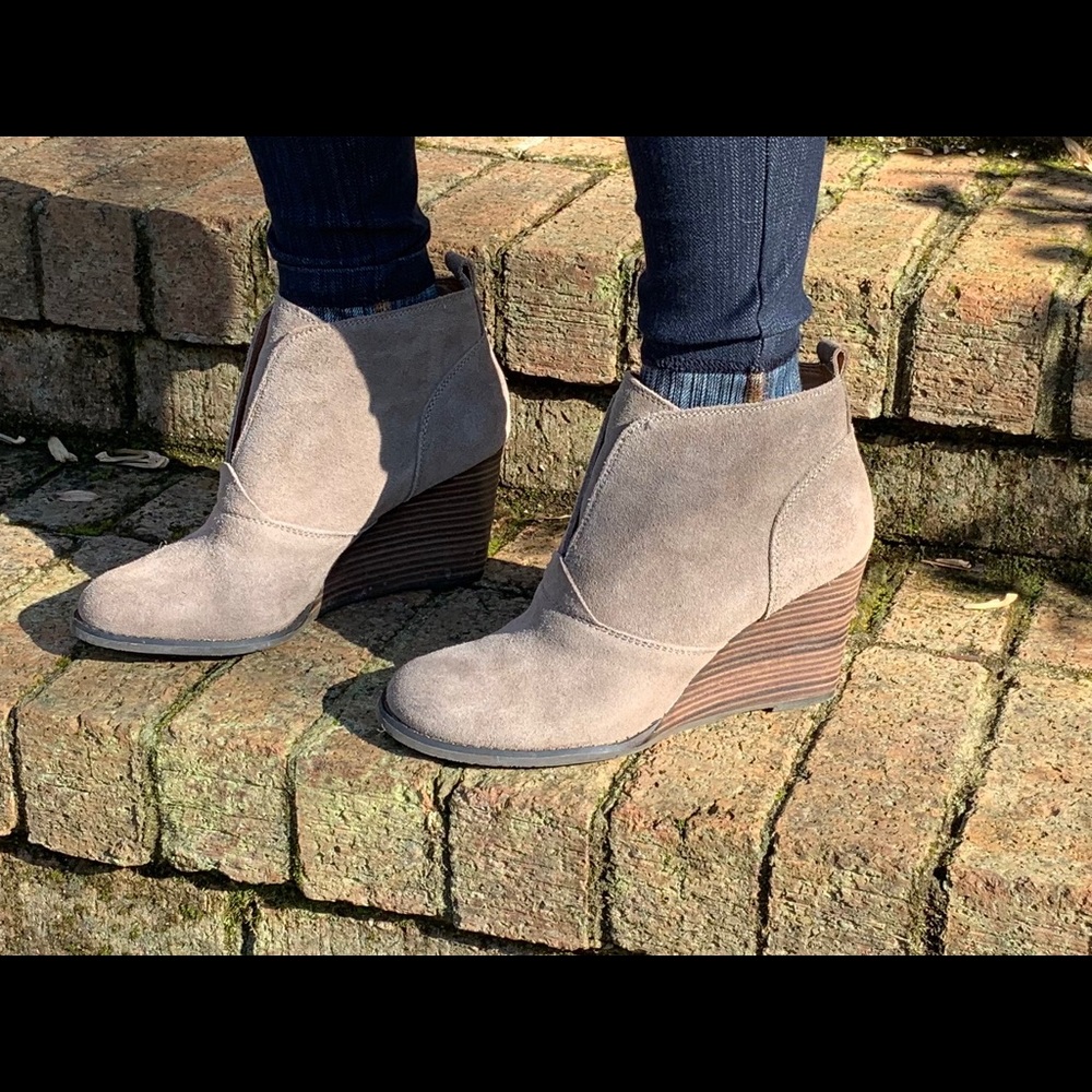 Gorgeous Suede Wedges